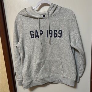 GAP Men's Gray Hoodie Sweater Size M
